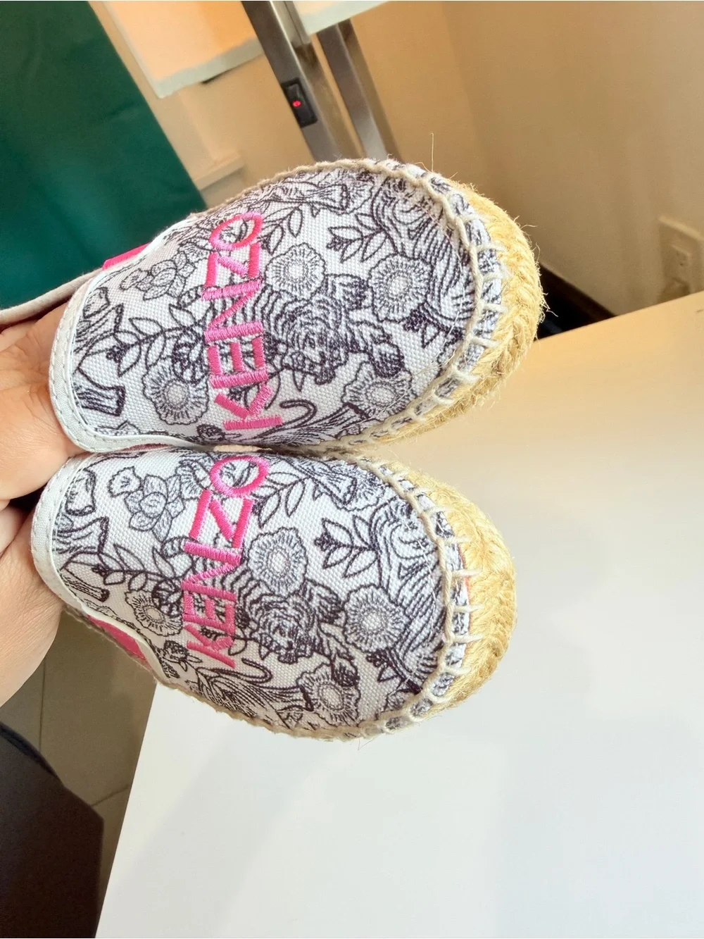 KENZO Kids Disco Jungle Canvas Espadrilles Size 27 NWT